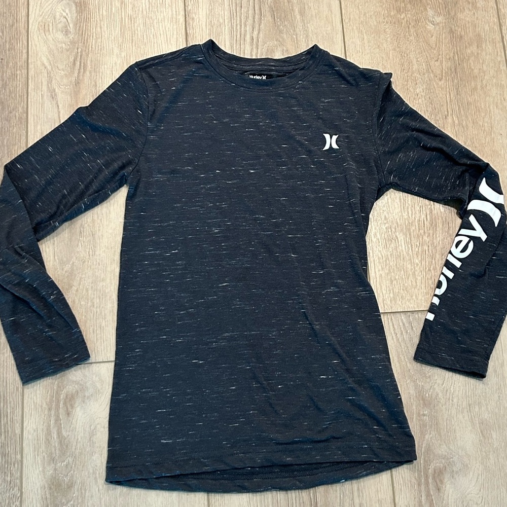 Long sleeve boys Hurley tshirt medium